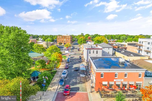 9521 FOSTERN LN, Manassas, VA 20112