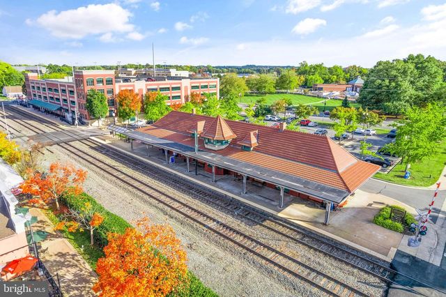 9521 FOSTERN LN, Manassas, VA 20112