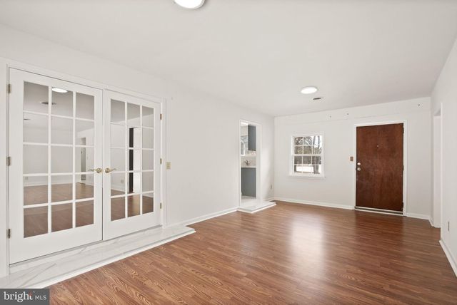 9521 FOSTERN LN, Manassas, VA 20112