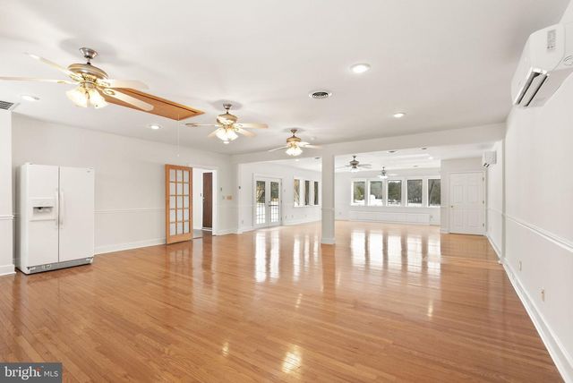 9521 FOSTERN LN, Manassas, VA 20112