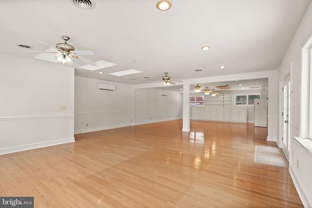 9521 FOSTERN LN, Manassas, VA 20112