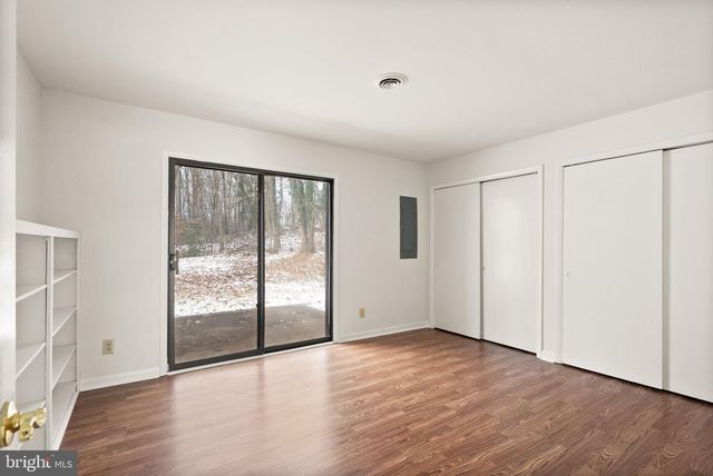 9521 FOSTERN LN, Manassas, VA 20112