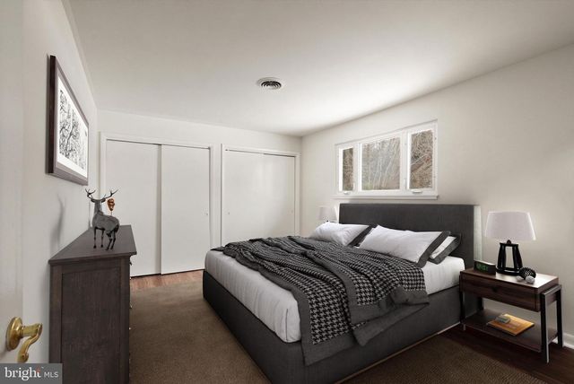 9521 FOSTERN LN, Manassas, VA 20112