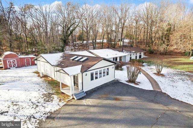 9521 FOSTERN LN, Manassas, VA 20112