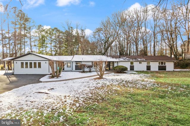 9521 FOSTERN LN, Manassas, VA 20112