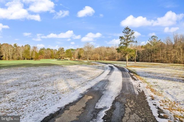 9521 FOSTERN LN, Manassas, VA 20112