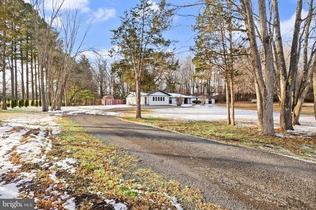 9521 FOSTERN LN, Manassas, VA 20112