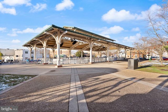 9521 FOSTERN LN, Manassas, VA 20112