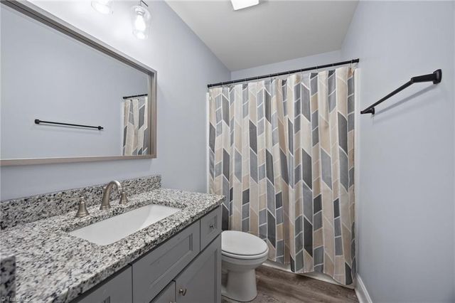 1822 Woodsway Drive, Thomasville, NC 27360