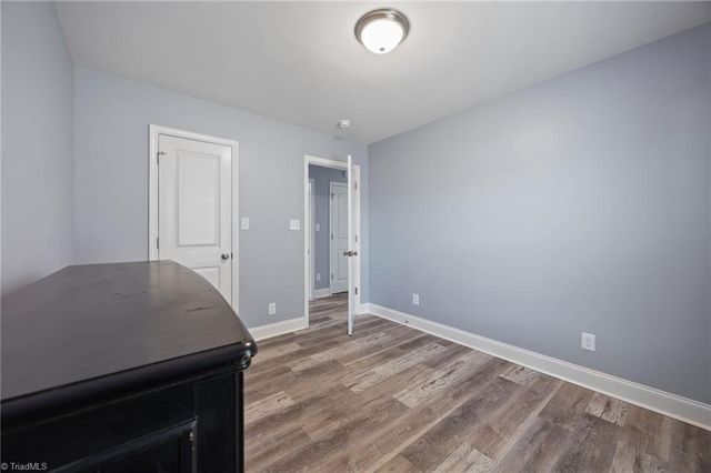 1822 Woodsway Drive, Thomasville, NC 27360