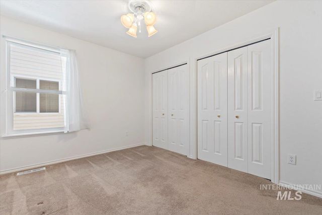 344 W Birmingham, Nampa, ID 83651