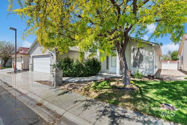 344 W Birmingham, Nampa, ID 83651