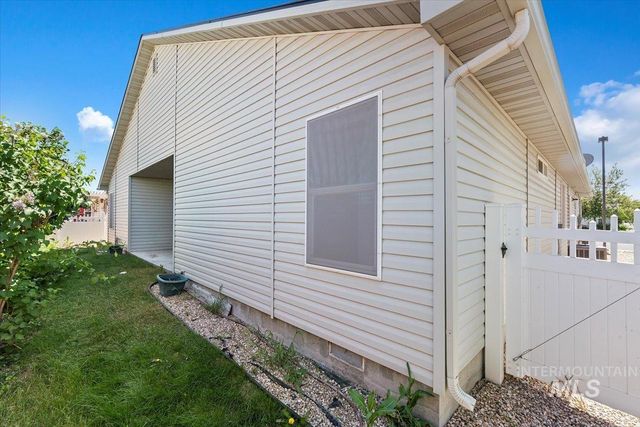 344 W Birmingham, Nampa, ID 83651