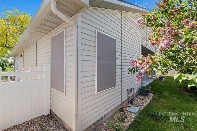 344 W Birmingham, Nampa, ID 83651