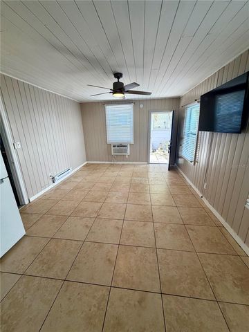 3452 9TH AVENUE N Lower, St Petersburg, FL 33713