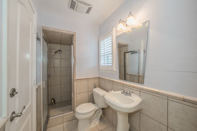 1633 Martha Drive, Bedford, TX 76022