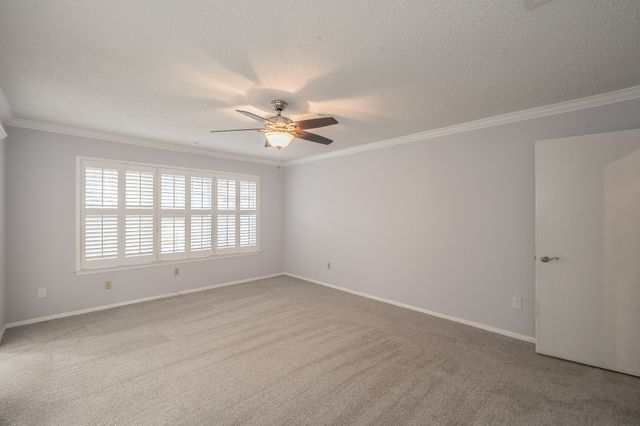 1633 Martha Drive, Bedford, TX 76022