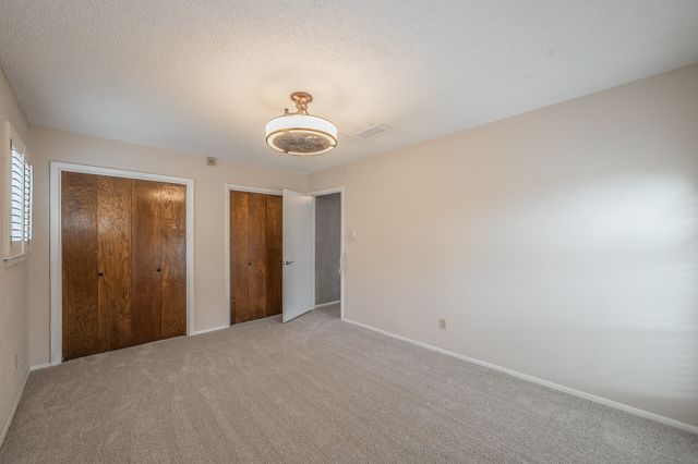 1633 Martha Drive, Bedford, TX 76022