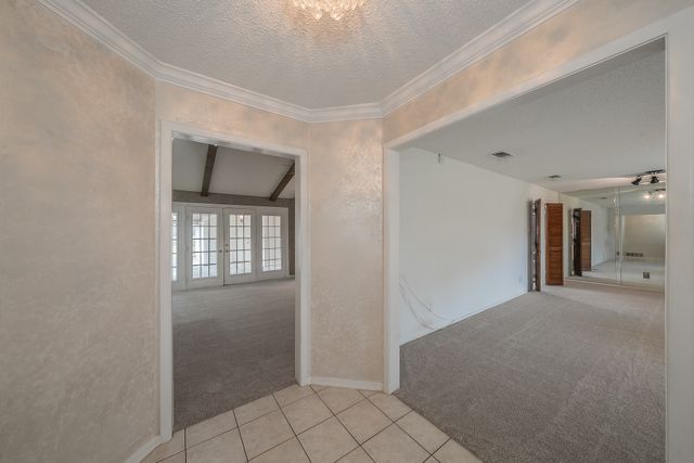 1633 Martha Drive, Bedford, TX 76022