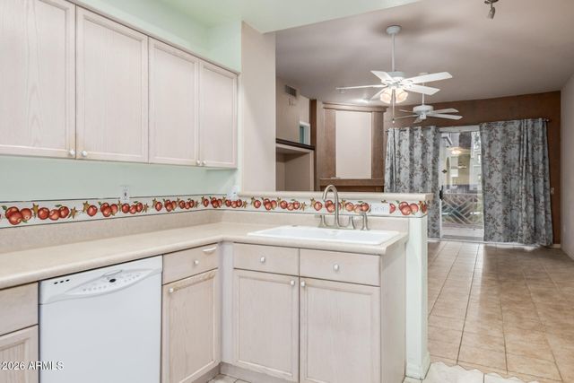 3800 S Cantabria -- 1100, Chandler, AZ 85248