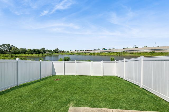 8166 W 87th Street 8166, Hickory Hills, IL 60457