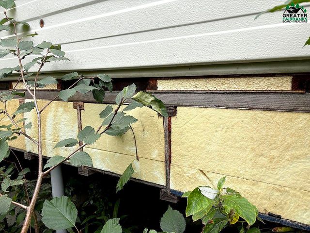 265 E RAMBLING ROAD, Fairbanks, AK 99712