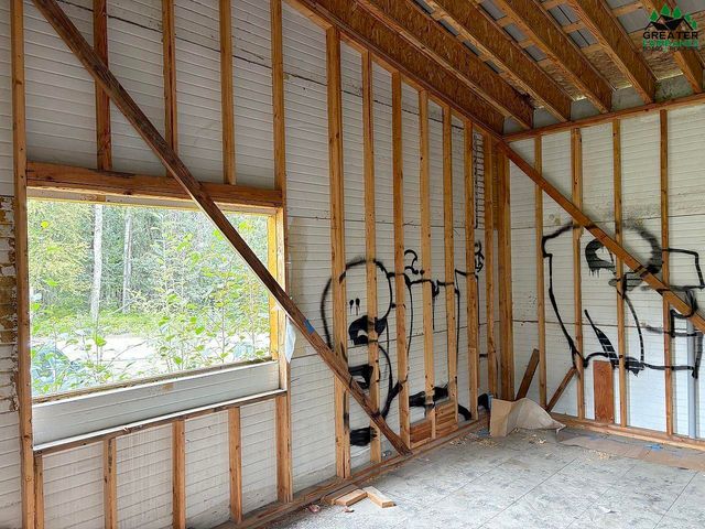 265 E RAMBLING ROAD, Fairbanks, AK 99712