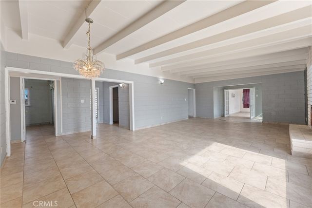 13755 Lakota, Apple Valley, CA 92307