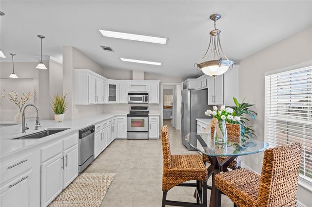 1710 INDIANA AVENUE, Bradenton, FL 34207