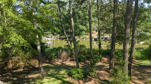 609 Thalia Point RD, Virginia Beach, VA 23452