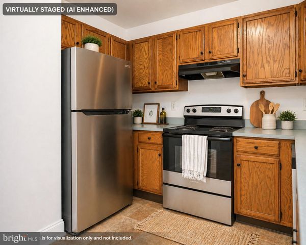 7 LAIRD LN, New Castle, DE 19720