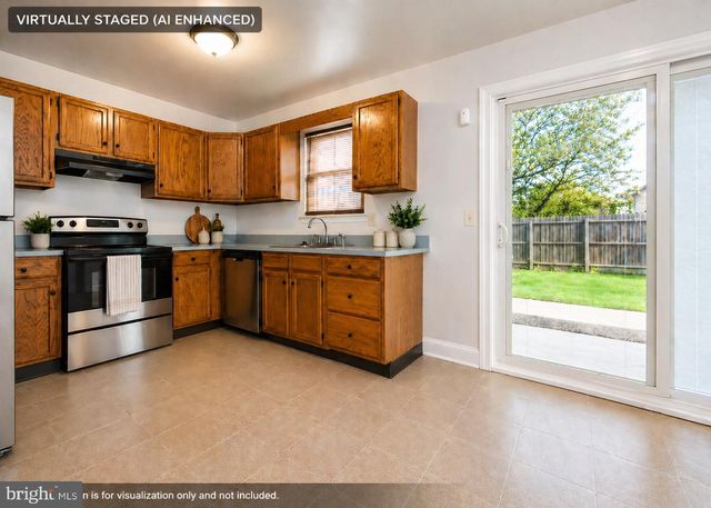 7 LAIRD LN, New Castle, DE 19720