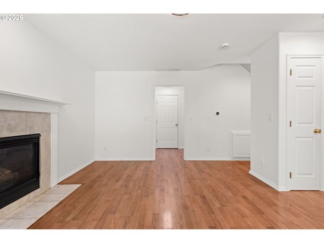 12241 Sw 18TH Ave, Portland, OR 97219