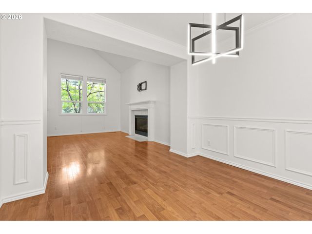 12241 Sw 18TH Ave, Portland, OR 97219