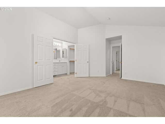 12241 Sw 18TH Ave, Portland, OR 97219