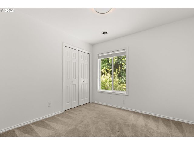 12241 Sw 18TH Ave, Portland, OR 97219