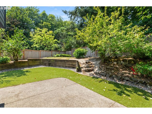 12241 Sw 18TH Ave, Portland, OR 97219