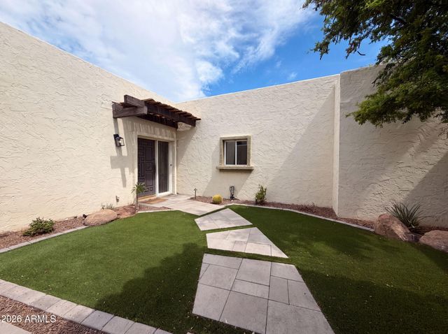 5341 N QUESTA TIERRA Drive, Phoenix, AZ 85012