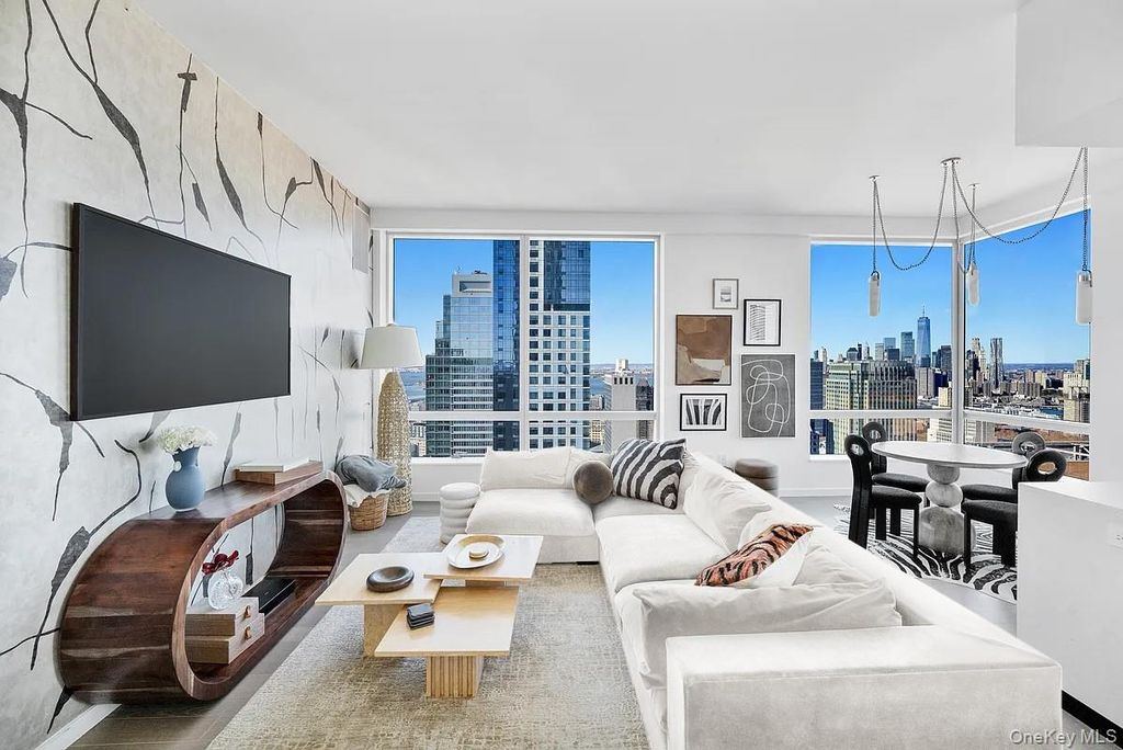 138 Willoughby Street 48A, Brooklyn, NY 11201