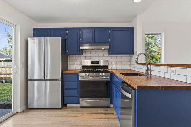 20810 Cassin Drive, Bend, OR 97701