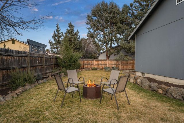 20810 Cassin Drive, Bend, OR 97701