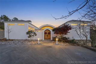 5301 Oak Timber Drive, Tulsa, OK 74131