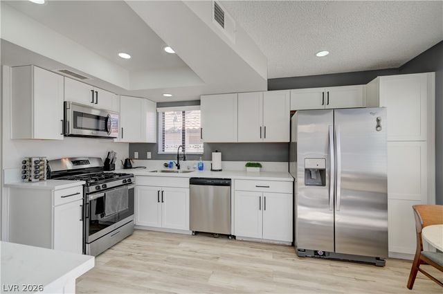 1375 Duet Court, Las Vegas, NV 89119