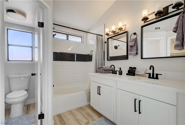 1375 Duet Court, Las Vegas, NV 89119
