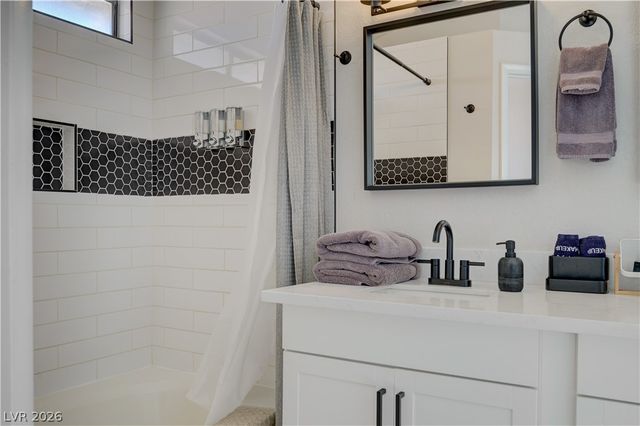 1375 Duet Court, Las Vegas, NV 89119