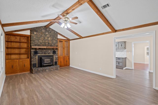 468 Honey Hill Rd., Searcy, AR 72143