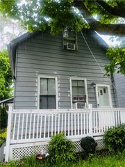 7605 Lawn Avenue, Cleveland, OH 44102