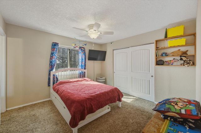 617 Turquoise Court NE, Albuquerque, NM 87123