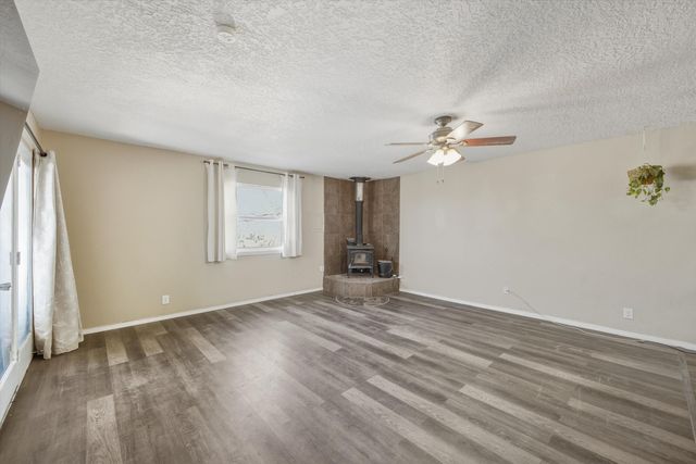 617 Turquoise Court NE, Albuquerque, NM 87123