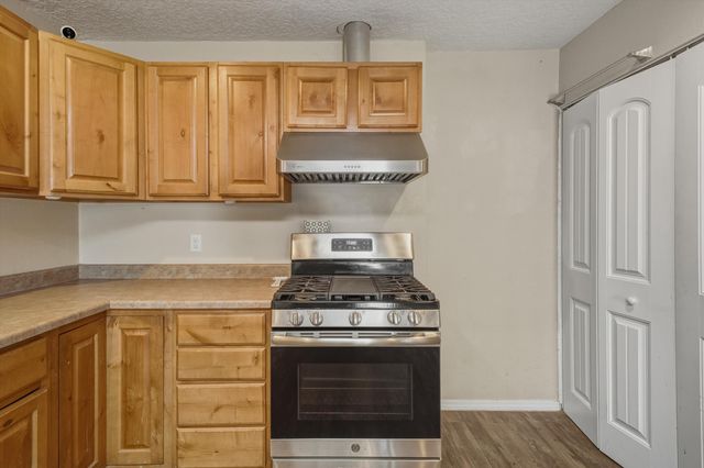 617 Turquoise Court NE, Albuquerque, NM 87123